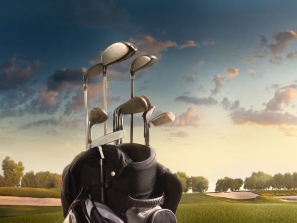Jak wybrać właściwą torbę golfową