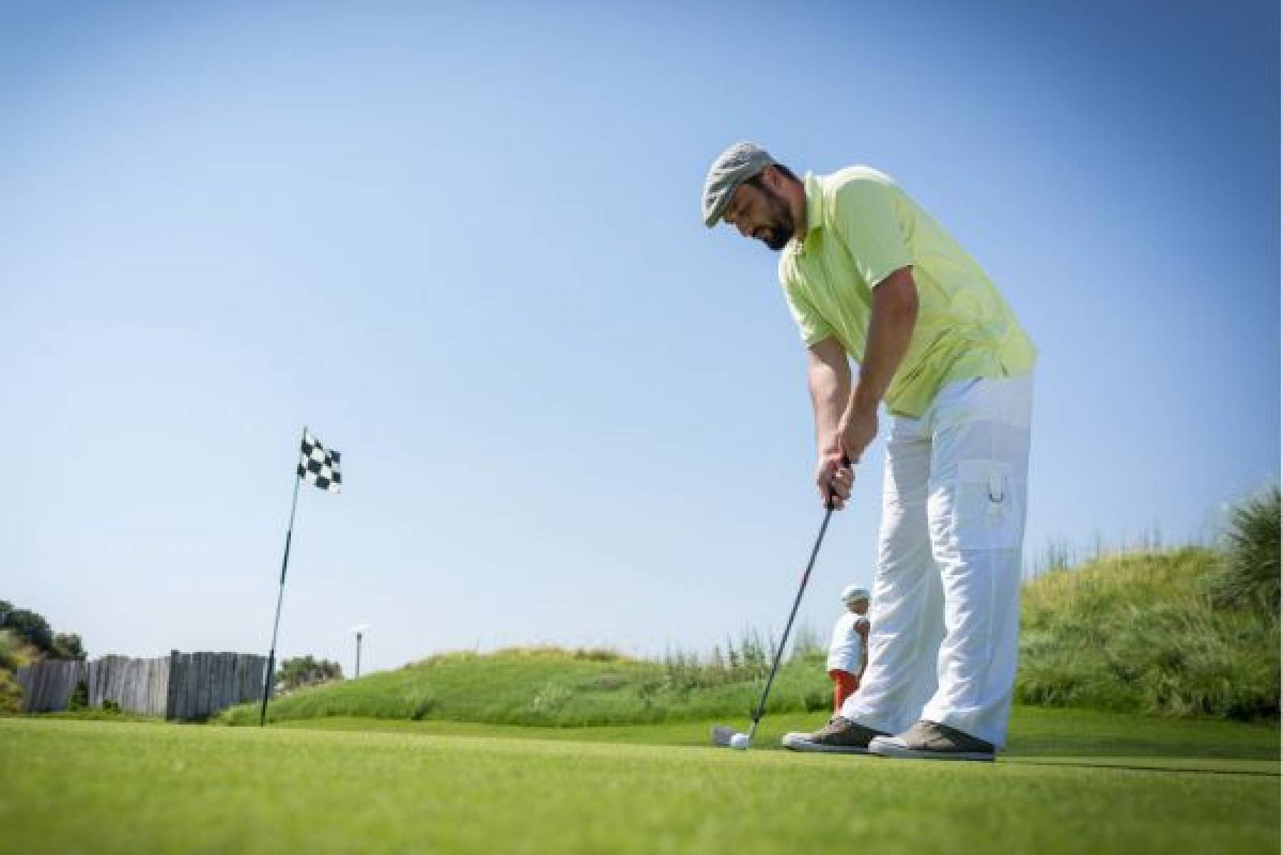 Jak zacząć grać w golfa: Przewodnik dla początkujących w golfie